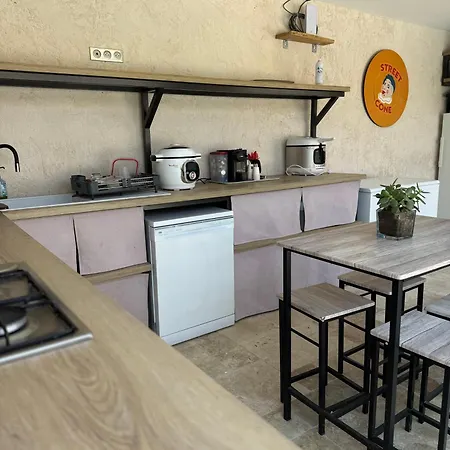 Independant Dans Roquebrune-sur-Argens